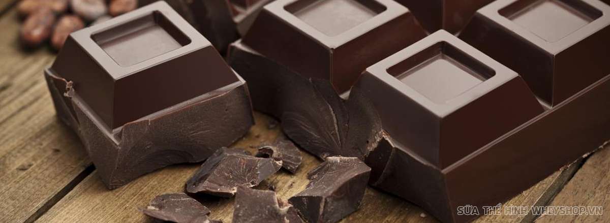 top 18 thuc pham tang can hieu qua tot nhat 2020 chocolate den