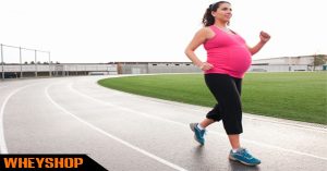 Đi bộ nhiều khi mang thai có tốt không?