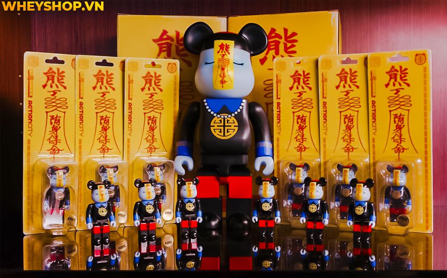 Bearbrick cương thi 100 có gì Hot khiến giới trẻ phát cuồng