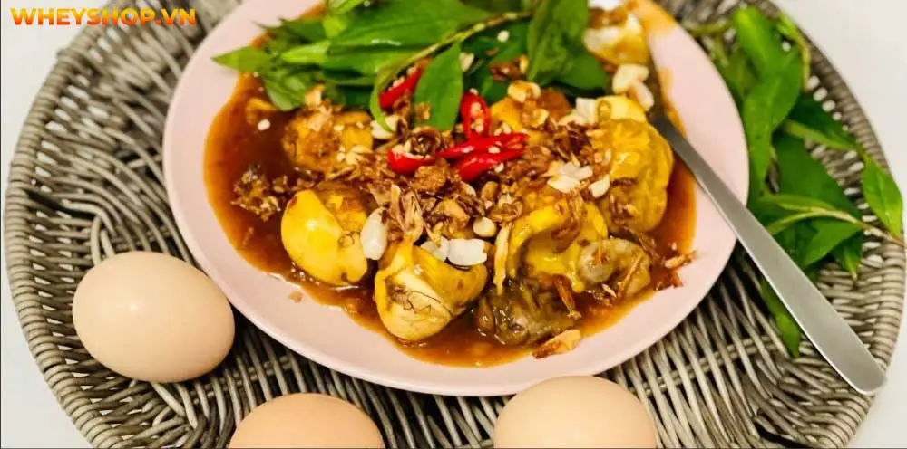 Trứng gà lộn là một trong những món khoái khẩu của người Việt. Vậy Ăn trứng gà lộn có tác dụng gì? Trứng gà lộn có tốt không? Cùng BenhVienKim tìm hiểu...